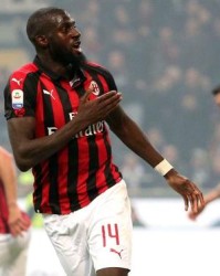  摩纳哥中场铁闸重伤，赛季报销引震动  