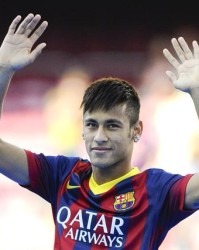  门兴格拉德巴赫绝杀对手保住欧战席位