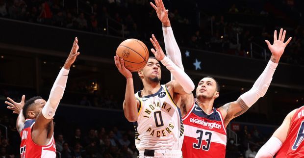  哈利伯顿25+12，步行者逆转奇才  